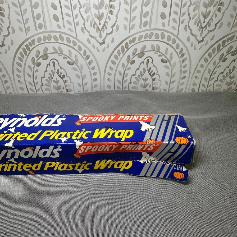 Reynolds Vintage Printed‎ Plastic Wrap Spooky Prints Pumpkin Orange Halloween
